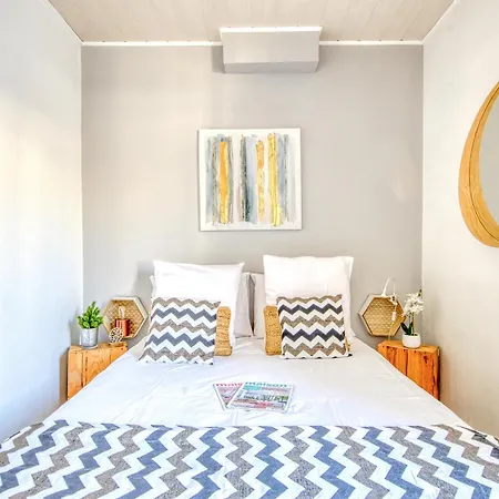 Sur La Route Des Vins - * Libourne